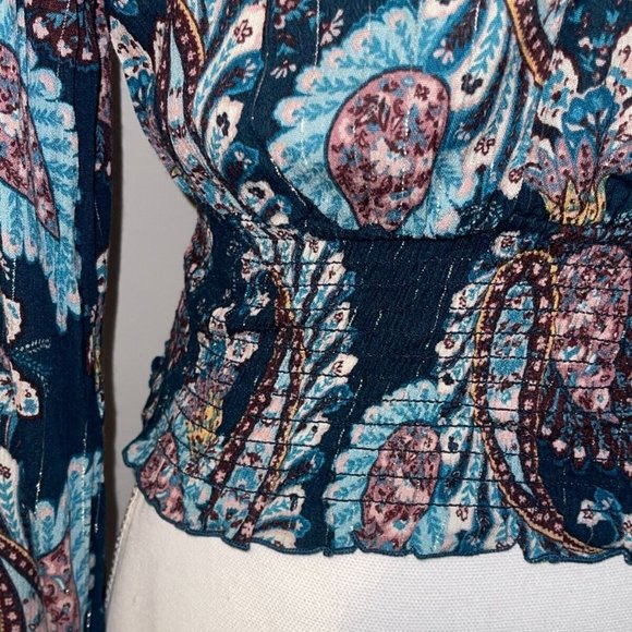 NWT Gypsies & Moondust Juniors' Shine‎ Smocked Top Navy/Multi Size Small - Picture 6 of 7